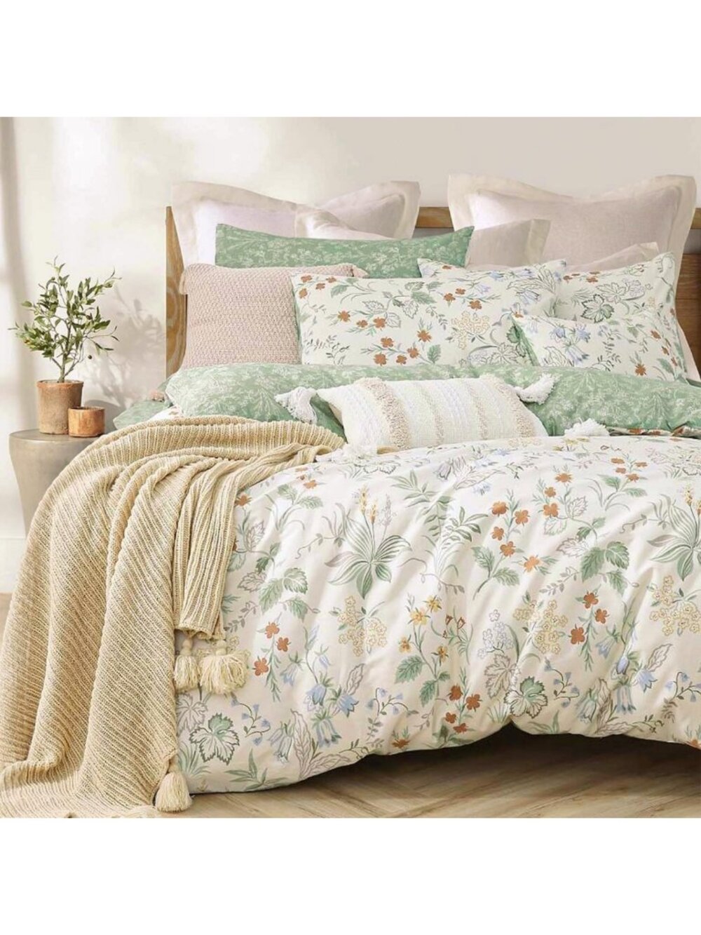 Ivory & Sage Green Floral Cotton Comforter Set - Twin Size, Cozy Bedding